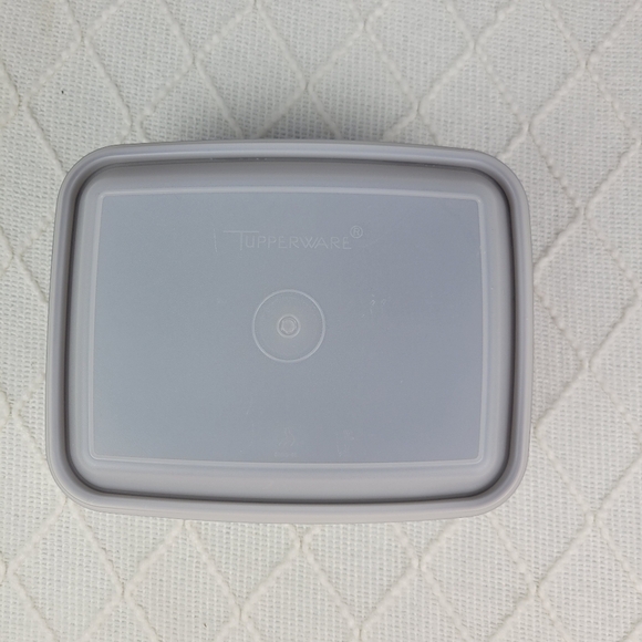 Tupperware keeper/Fridge containers Set of 3 - Picture 6 of 13